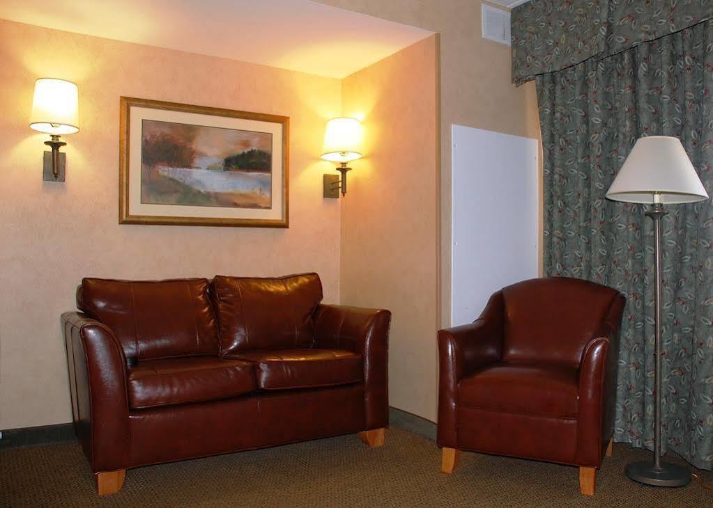 Wisp Resort Hotel And Conference Center McHenry Bagian luar foto